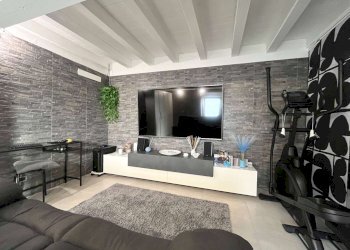 Two-room apartment Villasanta - photo 18