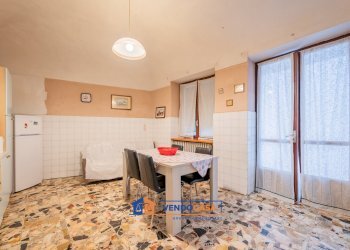 Casa indipendente Santa Vittoria d'Alba - foto 5