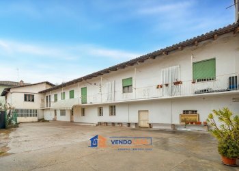 Casa indipendente Santa Vittoria d'Alba - foto 23