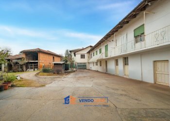 Casa indipendente Santa Vittoria d'Alba - foto 24