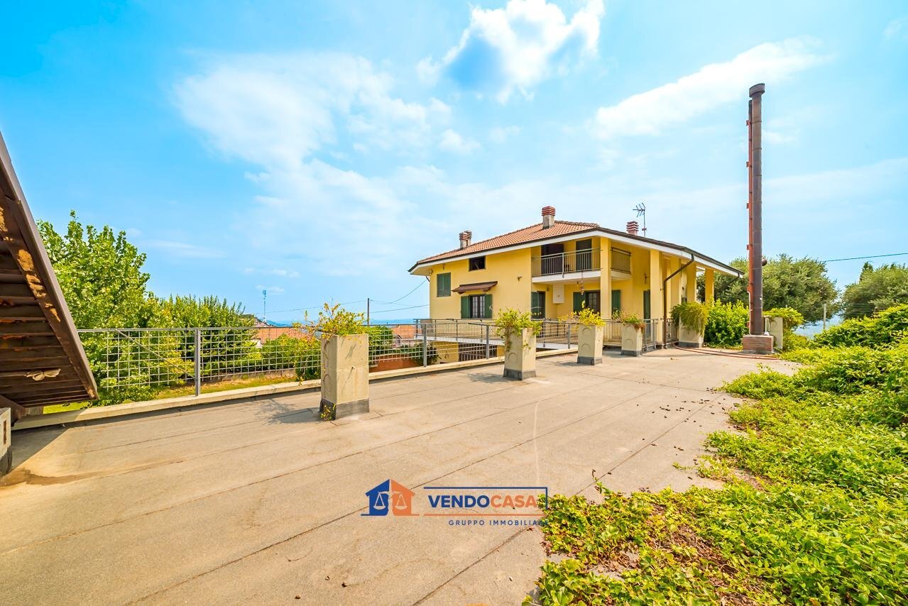 Casa indipendente Verduno - foto 2