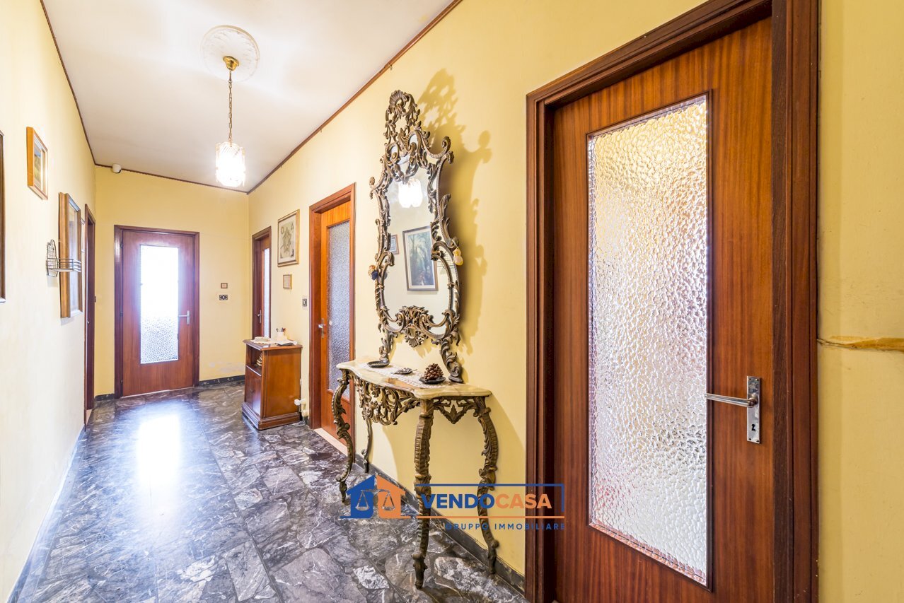 Trilocale Busca - foto 2