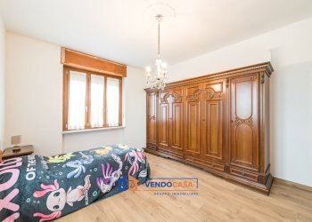 Trilocale Busca - foto 8