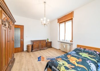 Trilocale Busca - foto 9