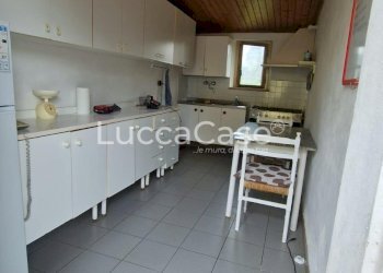 Casa indipendente Lucca (zona Farneta) - foto 32