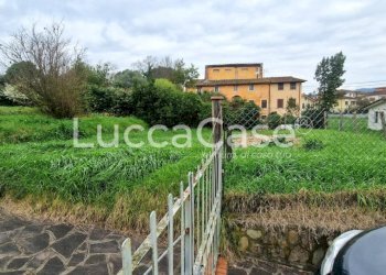 Casa indipendente Lucca (zona Farneta) - foto 41