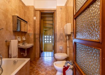 Villa Casale Trucchi, 63 
 Riviera, Zubiena - foto 36