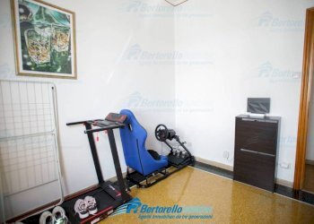 Three-room apartment Genova (neighborhood Sampierdarena) - photo 15