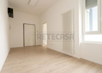 WhatsApp Image 2026-07-15 at 17.41.19 (3) - One-room apartment Viale Milano 50, Vicenza - photo 1