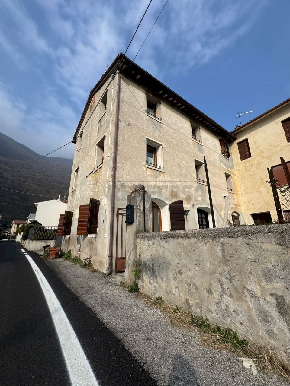 Esterno 3.jpeg - Casale Bassano del Grappa - photo 1