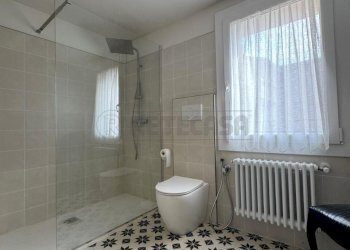 Bagno 1 piano 2.jpeg - Casale Bassano del Grappa - photo 26