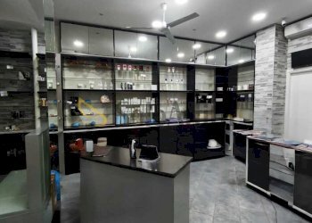 area vendita - Commercial Premises Via Pietro Francesco Guala 112/A, Torino (neighborhood Lingotto) - photo 2