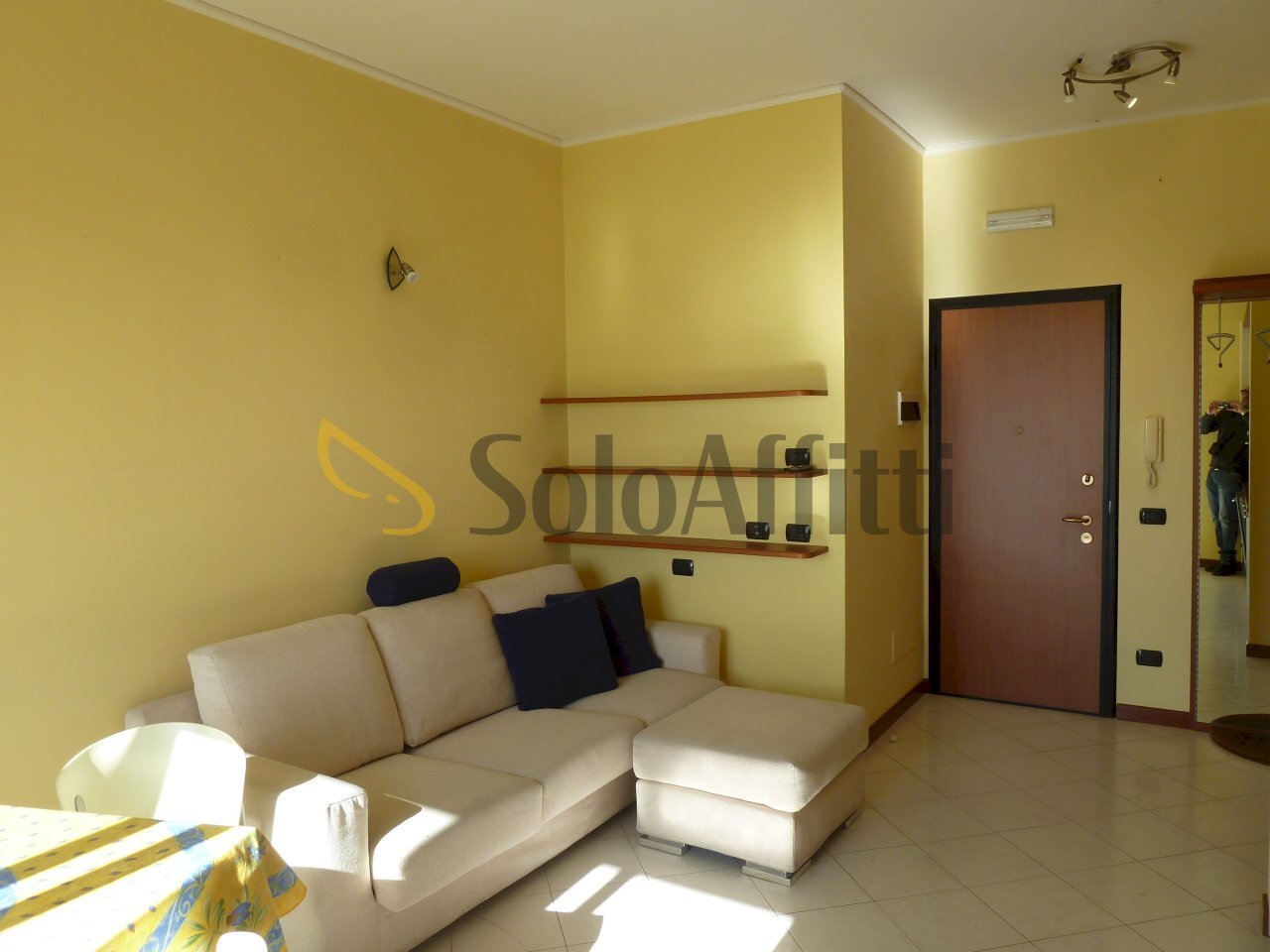 Soggiorno con cucina a vista - Bilocale Corso Orazio Raimondo 53, Sanremo - foto 1