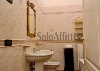 servizio con vasca - Three-room apartment Via Roma, Pescara - photo 14