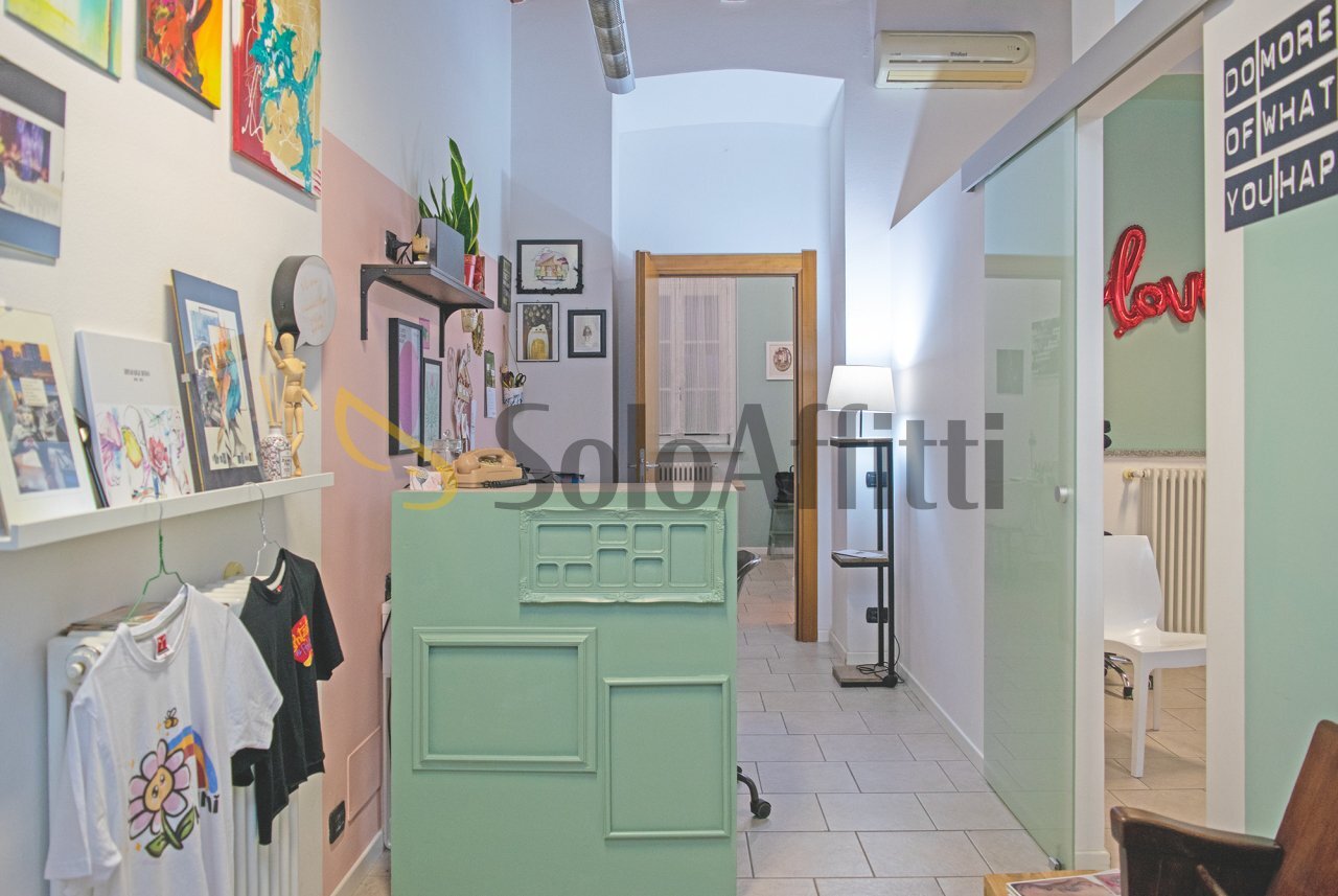 Ingresso - Locale Commerciale Mariano Comense - foto 1