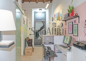 sala d\'attesa - Commercial Premises Mariano Comense - photo 2
