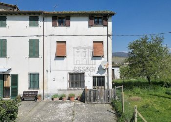 vendesi terratetto lucca finale di corteDJI_0176.J - Terratetto - Terracielo Via per Carignano 218, Lucca - foto 1