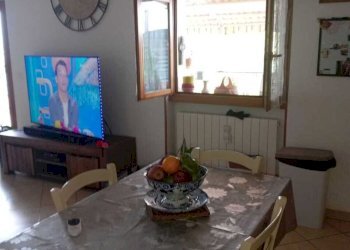 Immagine WhatsApp 2025-07-01 ore 18.38.08_f8b4cbc9 - Porzione di casa Via Sant'Anna 111, Ventimiglia - foto 8