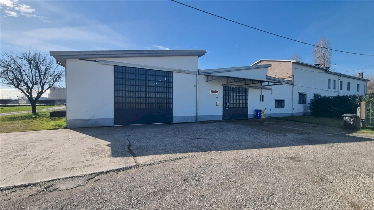 20260218_115003.jpg - Commercial Premises Via Enrico Forlanini, Parma - photo 1