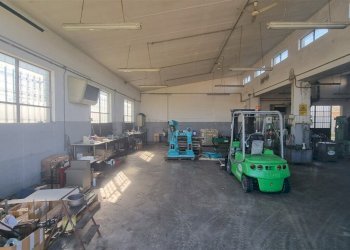 20260218_113822.jpg - Commercial Premises Via Enrico Forlanini, Parma - photo 3