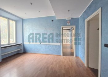 20260311_151048.jpg - Ufficio Largo Ghiglia Francesco 13, Imperia - foto 4