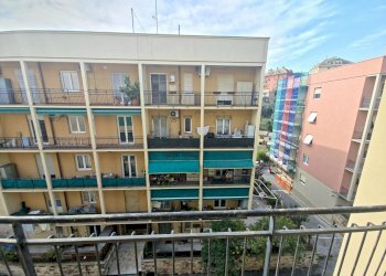 1000429324.jpg - Quadrilocale Via dell'Ombra 10, Genova (zona San Martino) - foto 1