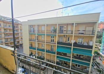 1000429325.jpg - Quadrilocale Via dell'Ombra 10, Genova (zona San Martino) - foto 2