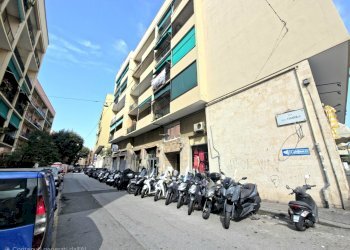 1000431183.jpg - Quadrilocale Via dell'Ombra 10, Genova (zona San Martino) - foto 21