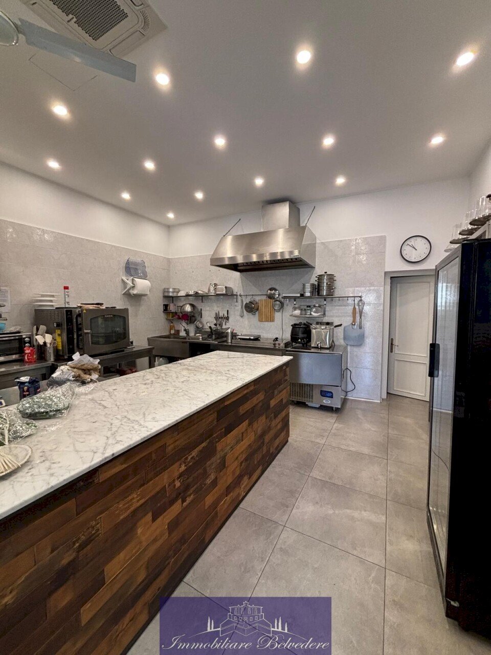 PHOTO-2026-03-11-09-26-211.jpg - Locale Commerciale Via di Ripoli, Firenze - foto 1