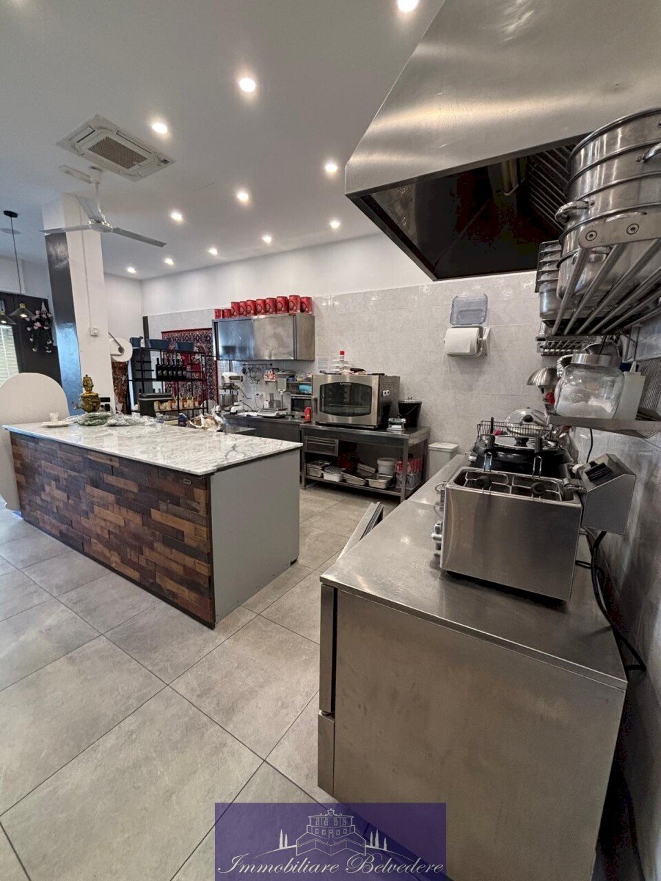 PHOTO-2026-03-11-09-26-210.jpg - Locale Commerciale Via di Ripoli, Firenze - foto 2