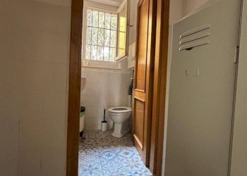 PHOTO-2026-03-11-09-26-213.jpg - Locale Commerciale Via di Ripoli, Firenze - foto 10