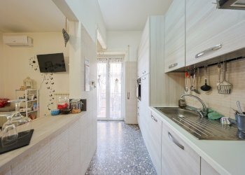 29.jpg - Three-room apartment Via A. Gramsci, Mentana - photo 6