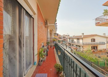 30.jpg - Three-room apartment Via A. Gramsci, Mentana - photo 30