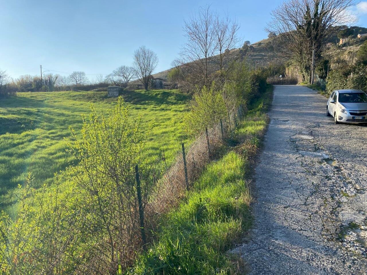 WhatsApp Image 2026-02-26 at 19.02.24 (4).jpeg - Terreno edificabile Via Tiburtina Valeria 68, Tivoli - foto 3