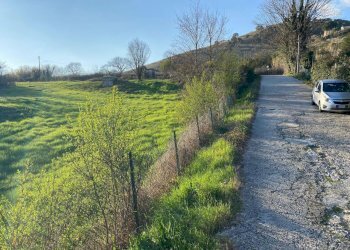 WhatsApp Image 2026-02-26 at 19.02.24 (4).jpeg - Terreno edificabile Via Tiburtina Valeria 68, Tivoli - foto 3