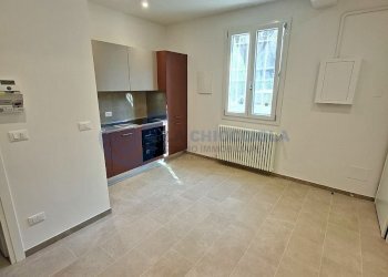 ingresso su cucina.jpg - Trilocale SPORT, Bologna (zona Barca) - foto 1