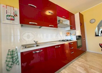 12.JPG - Four-room apartment Via Camillo Benso Conte di Cavour 1, Fontanafredda - photo 12