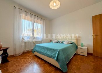 15.JPG - Four-room apartment Via Camillo Benso Conte di Cavour 1, Fontanafredda - photo 15