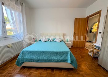 16.JPG - Four-room apartment Via Camillo Benso Conte di Cavour 1, Fontanafredda - photo 16