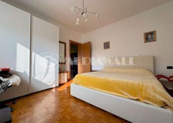 20.JPG - Four-room apartment Via Camillo Benso Conte di Cavour 1, Fontanafredda - photo 20