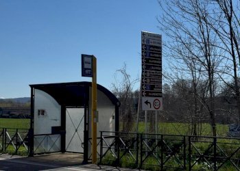 Fermata bus - Independent house Via Milanere 29, Almese - photo 2