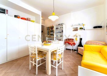 cucina5.jpg - Bilocale Contrada Pietrenere 17, Giardini-Naxos - foto 6