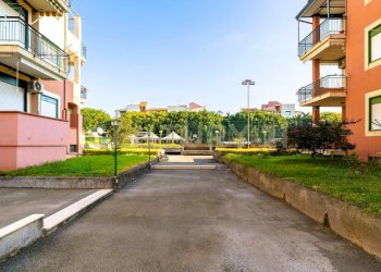 Esterno1.jpg - Bilocale Contrada Pietrenere 17, Giardini-Naxos - foto 21