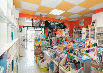 DSC04700.jpg - Cartoleria - Libreria Via Giovanni Guglielmino 62, Tremestieri Etneo - foto 9