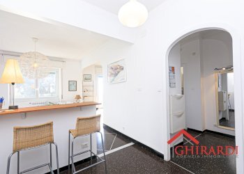 1.2 INGRESSO.jpg - Appartamento VIA ANTICA ROMANA DI PEGLI 13, Genova (zona Pegli) - foto 4