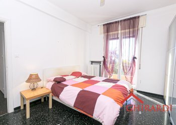 4.1 CAMERA 1.jpg - Appartamento VIA ANTICA ROMANA DI PEGLI 13, Genova (zona Pegli) - foto 16