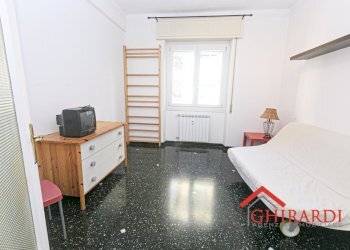 6.0 CAMERA 3.jpg - Appartamento VIA ANTICA ROMANA DI PEGLI 13, Genova (zona Pegli) - foto 22