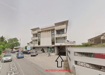 IMMAGINE ESTERNA.jpg - Box Mugnano di Napoli - foto 1