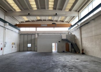 IMG_1703.jpeg - Capannone Via dell' Artigianato, Somaglia - foto 1