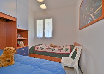 DSC_9935.jpg - Trilocale Via Pairola 44, San Bartolomeo al Mare - foto 7